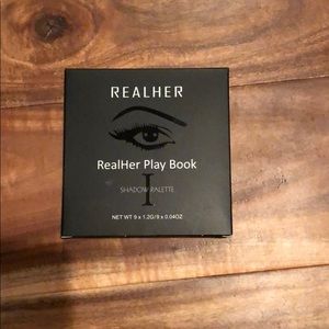 Realher Shadow Palette